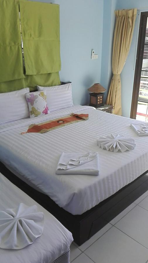 La Piccola Patong Hotel Exterior photo